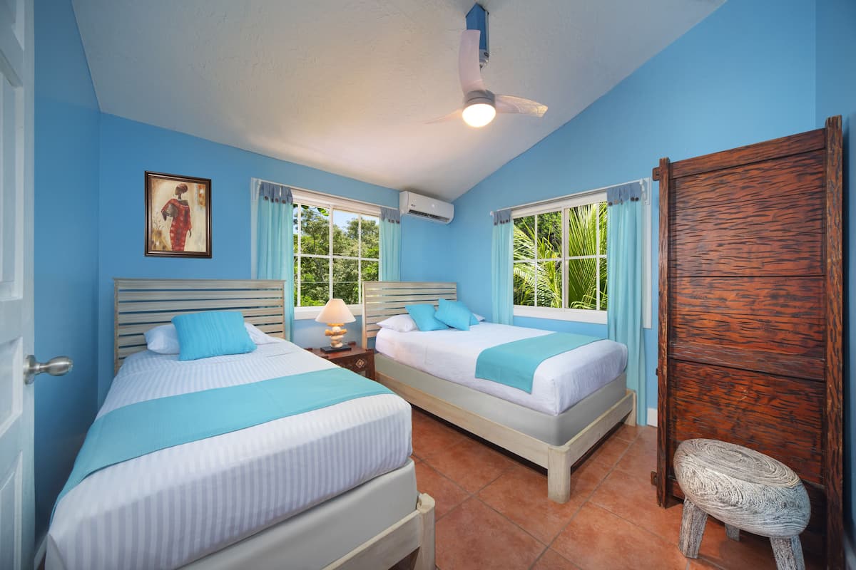 Comfort Apartment, 2 Bedrooms, Garden View, Garden Area | Premium bedding, in-room safe, desk, blackout curtains