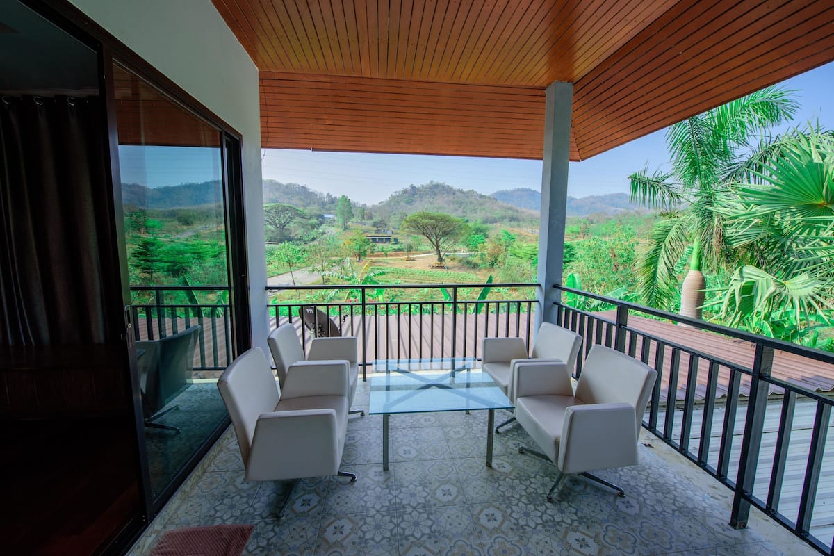 Chambre Familiale | Terrasse/Patio