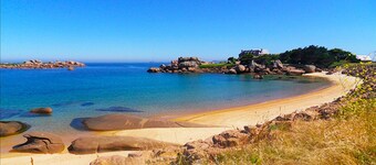 La casa vicino alle spiagge e al clun nautico!