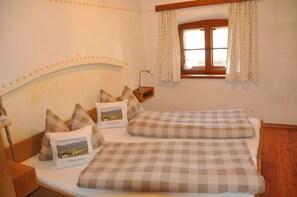 2 Schlafzimmer, Internetzugang, Bettwäsche