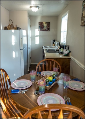 Family Apartment, 2 Bedrooms, Patio, Poolside | Private kitchen - Marina Inn & Event Center (Branson)