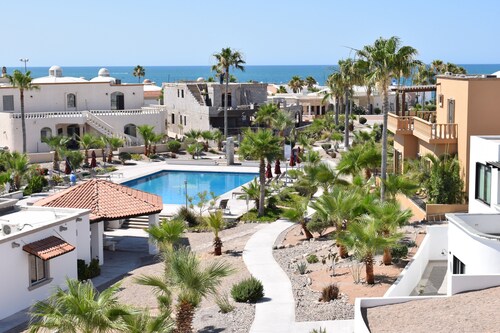 COSTA DIAMANTE NEUES ZUHAUSE am Sandstrand mit atemberaubender Aussicht und Ausstattung!