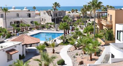 COSTA DIAMANTE NEUES ZUHAUSE am Sandstrand mit atemberaubender Aussicht und Ausstattung!