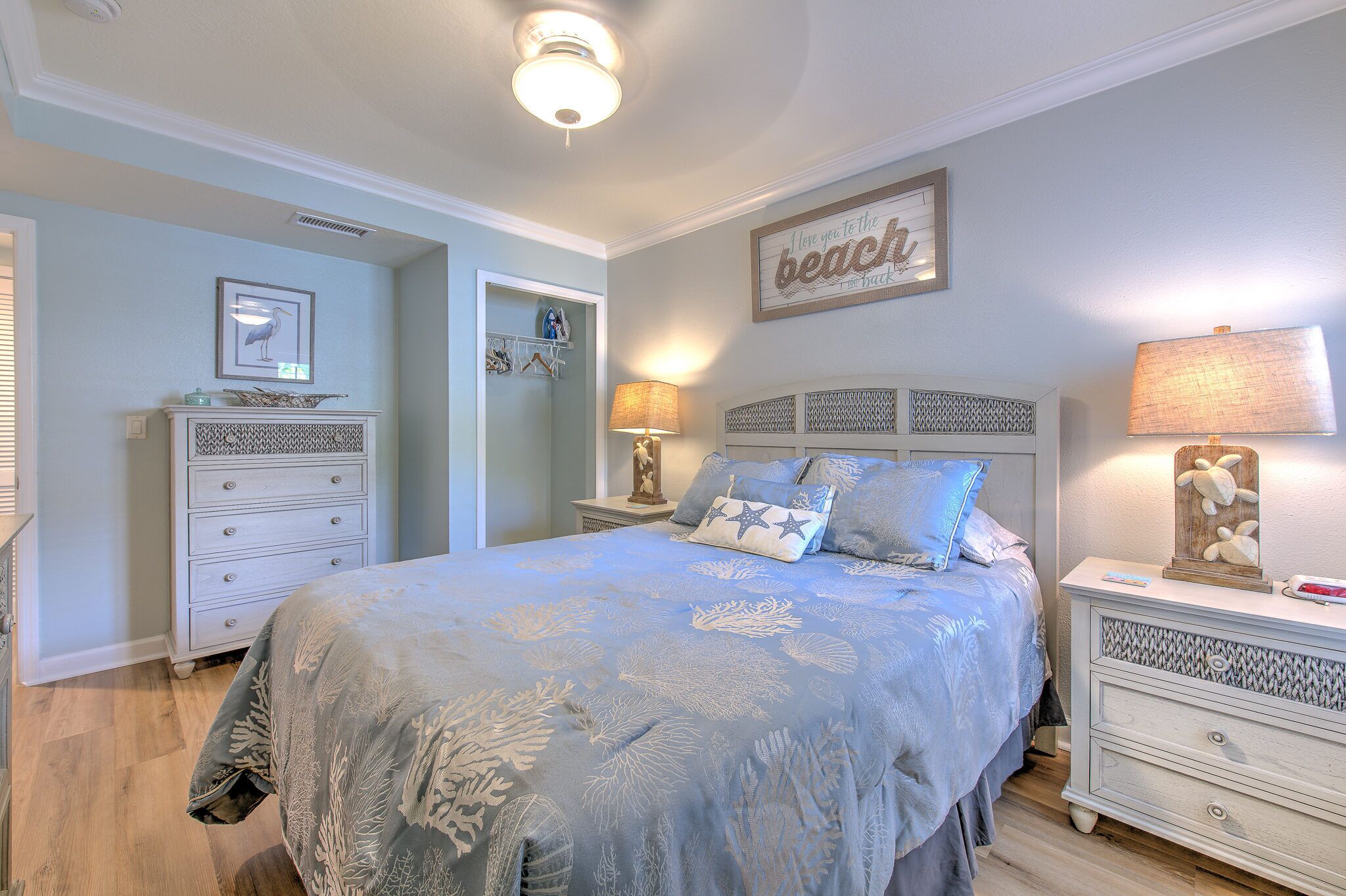 2 bedrooms, iron/ironing board, travel crib, free WiFi