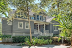 Exterior - Modern, triple master, quiet (Kiawah Island)