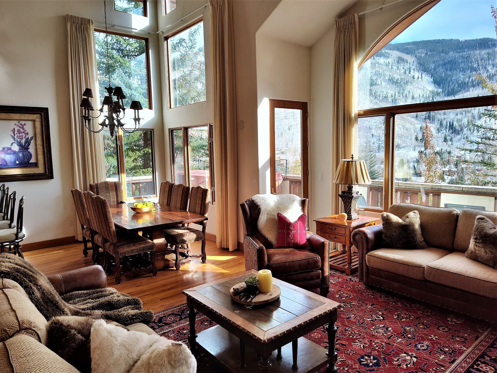 TV, fireplace, DVD player