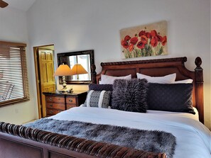 5 slaapkamers, een strijkplank/strijkijzer, wifi, beddengoed