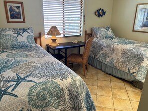 2 bedrooms, desk, iron/ironing board, travel cot