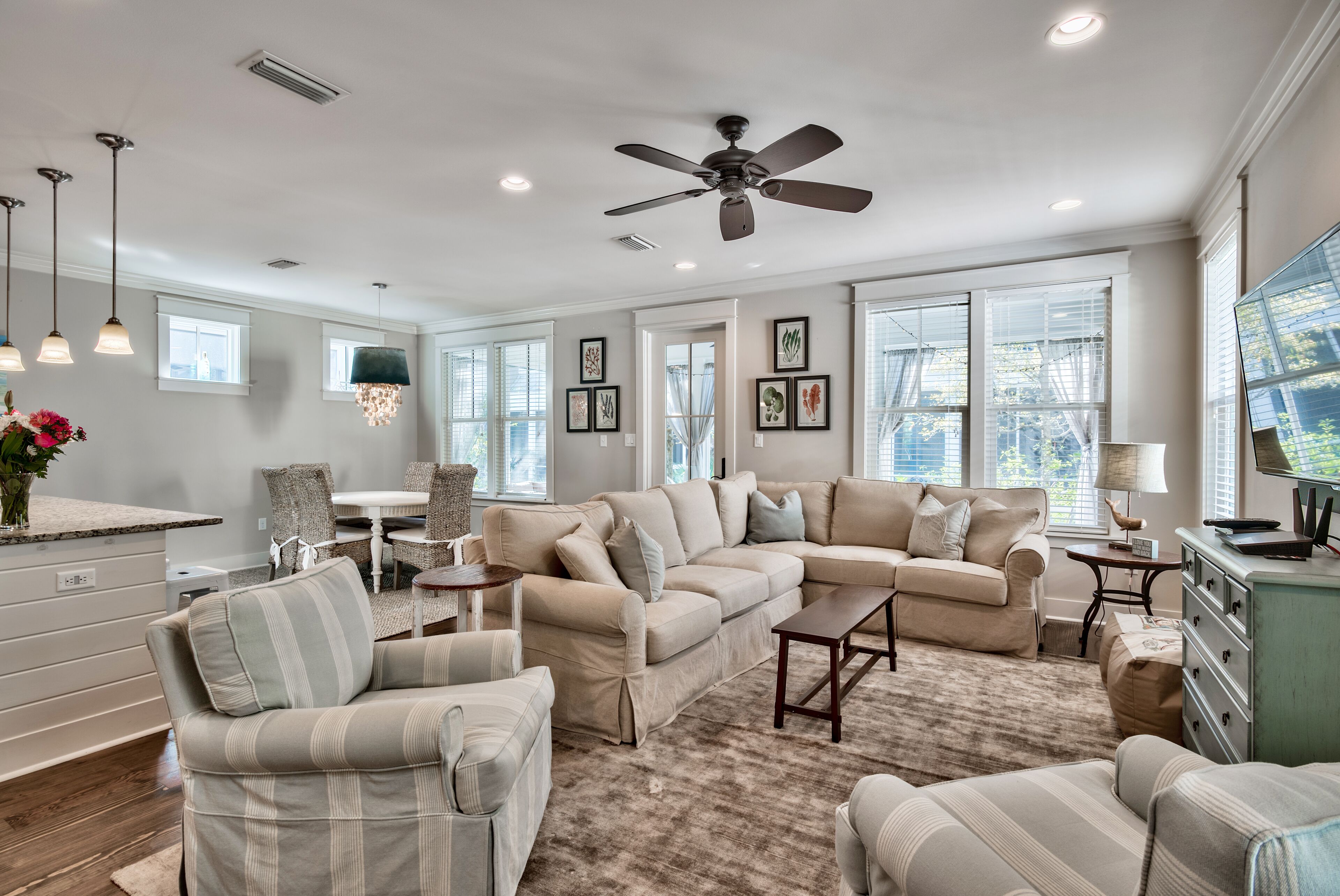 "HoneyPops 30A Beach House"! Beach Access from Neighborhood! 4Bikes Included!