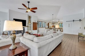 Smart TV, fireplace, DVD player, foosball
