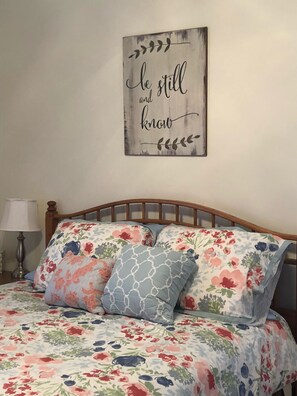 2 bedrooms, iron/ironing board, travel crib, free WiFi
