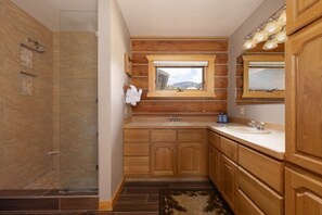 Bathroom - Last Minute Special! Cozy Log Cabin, Views, Hottub (Gallatin Gateway)