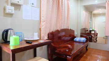 Standard Double Room | Room amenity