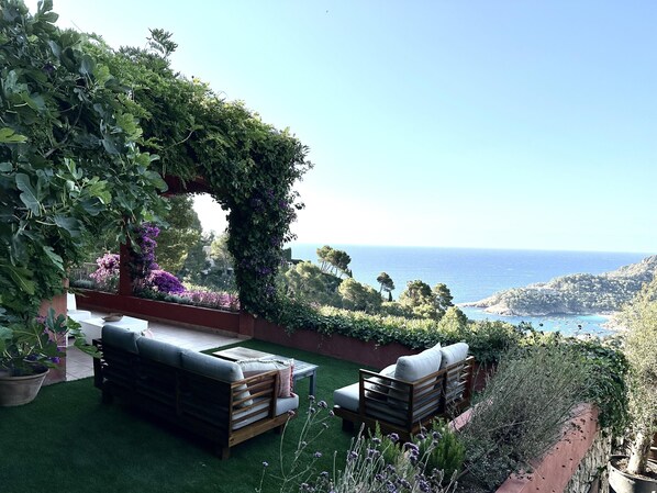 Terrace/patio - Holiday rental villa with swimming pool in Begur, Aiguablava (Begur)