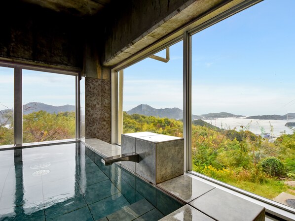 Public bath - Hotel Innoshima (Onomichi)