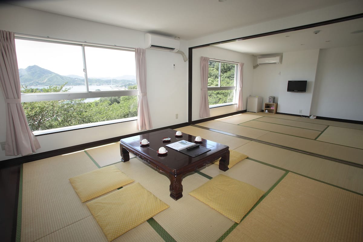 Habitación tradicional (Japanese-style, 12) | Tabla de planchar con plancha, wifi gratis y ropa de cama