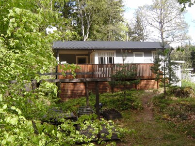 Cottage near the lake Örsjön including free Wi-Fi and its own rowing boat