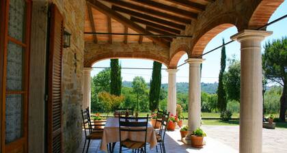 Beautiful villa with private pool only 3 km from Lucignano with panoramic views of the Valdichiana h
