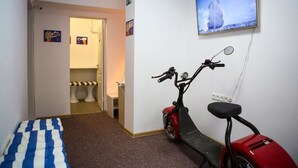 Room - Lowcoaster - Hostel (Odesa)