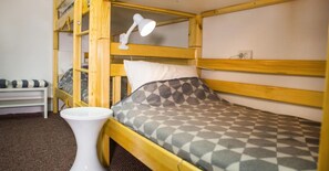 Bed in 6-bed Mixed Dormitory Room | Iron/ironing board - Lowcoaster - Hostel (Odesa)