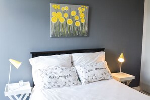 Exclusive Suite, 1 Bedroom, Balcony, Mountain View