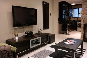 Classic-Apartment, 1 Queen-Bett | Wohnzimmer