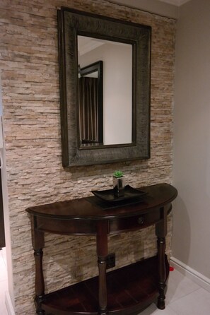 Classic-Apartment, 1 Queen-Bett | Wohnbereich