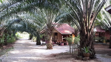 Property grounds. Shong Hai Resort