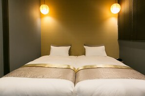 In-room safe, iron/ironing board, free WiFi - Hosta Gojo-Karasuma Ei (Kyoto)