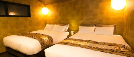 In-room safe, iron/ironing board, free WiFi