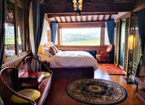 Classic Double Room | Desk, blackout curtains, iron/ironing board, free WiFi - Colorful Mountain Boutique Inn (Baoshan)