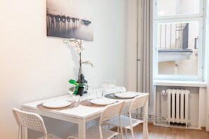 Superior Studio, 1 Queen Bed with Sofa bed, Non Smoking | Private kitchen | Full-size fridge, microwave, oven, stovetop - 2ndhomes Kalevankatu Apartment (Helsinki)