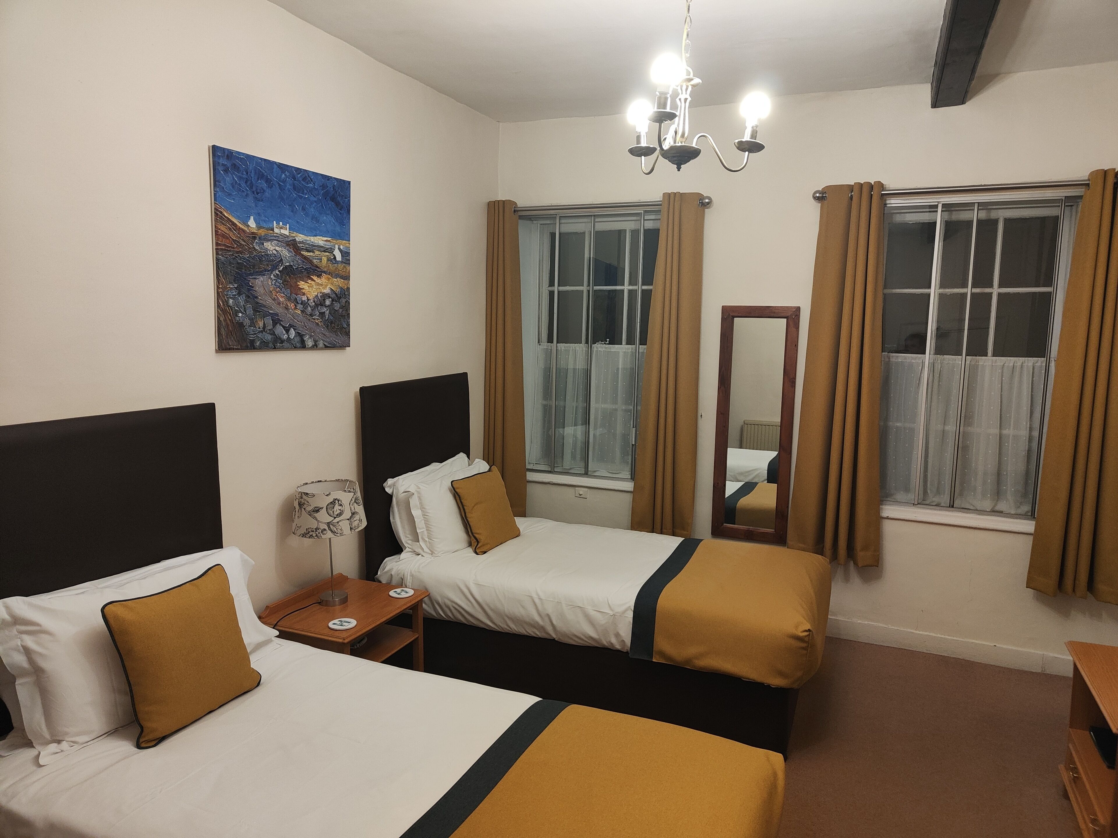 twin room | desk, blackout curtains, iron/ironing board, free wifi