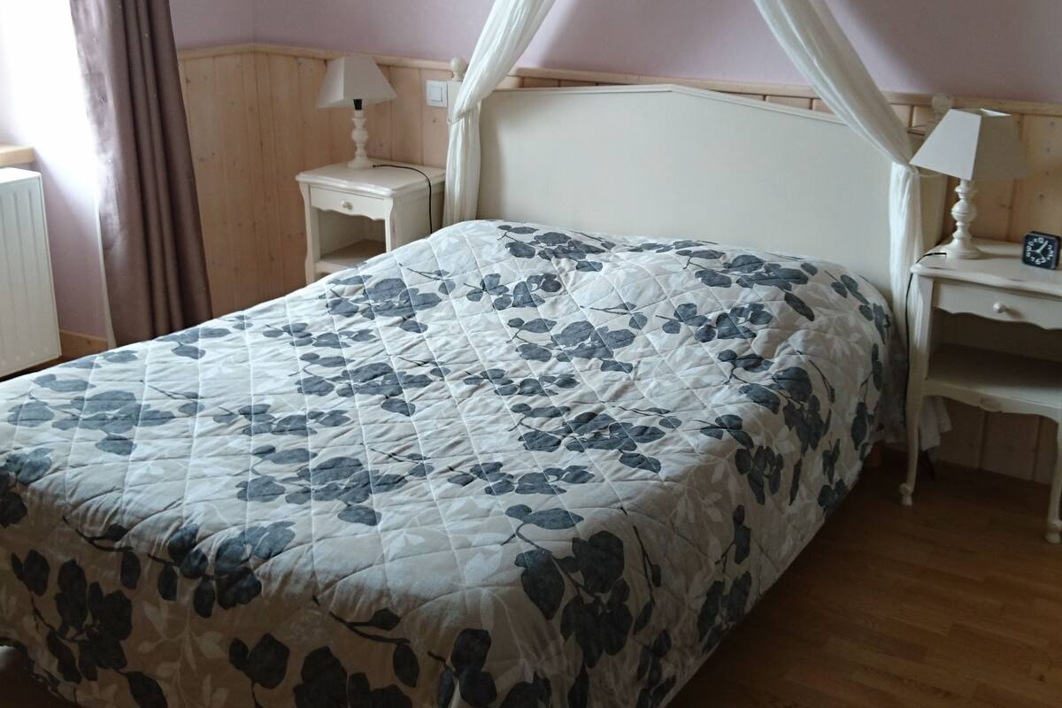 1 chambre, rideaux occultants, chambres insonorisées