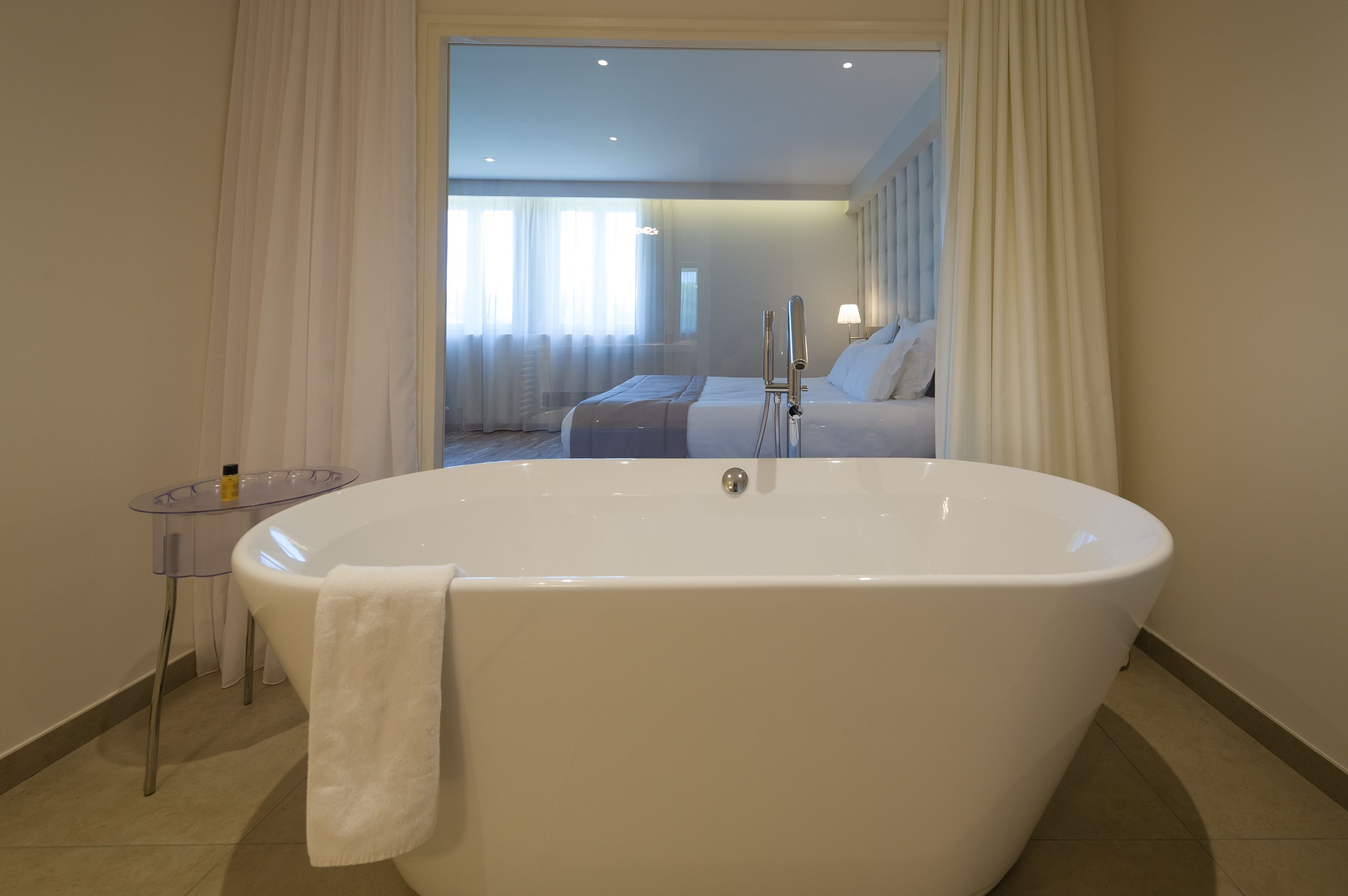 suite | bathroom | free toiletries, hair dryer, soap, shampoo