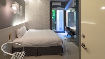 Standard Double Room | Down comforters, desk, soundproofing, rollaway beds