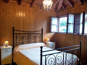 Camera familiare | Culle/letti per bambini (gratuiti), Wi-Fi gratuito, lenzuola