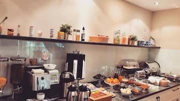 Desayuno continental incluido todos los días