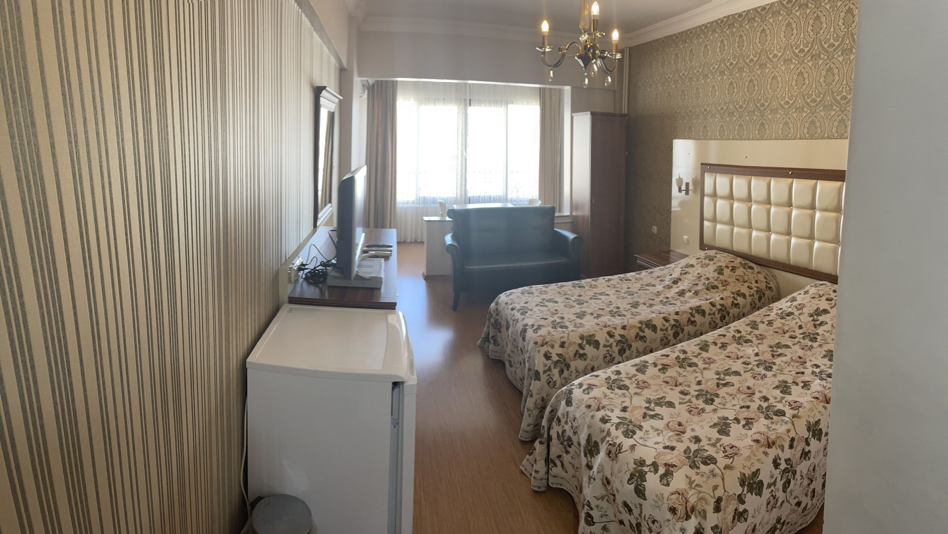 standard room | in-room safe, iron/ironing board, free wifi