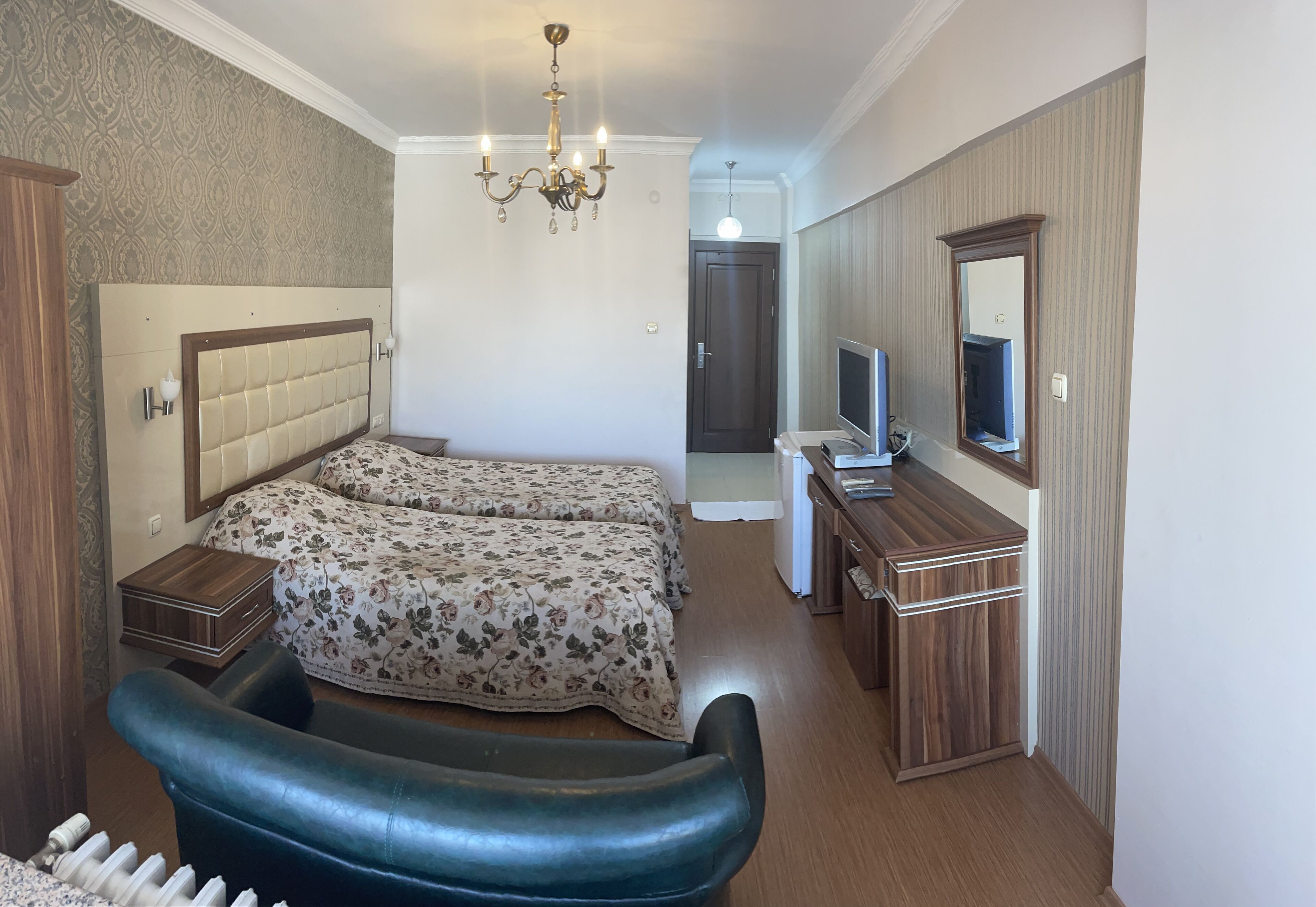 standard room | in-room safe, iron/ironing board, free wifi