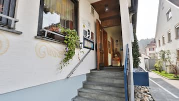 Lối vào nơi lưu trú