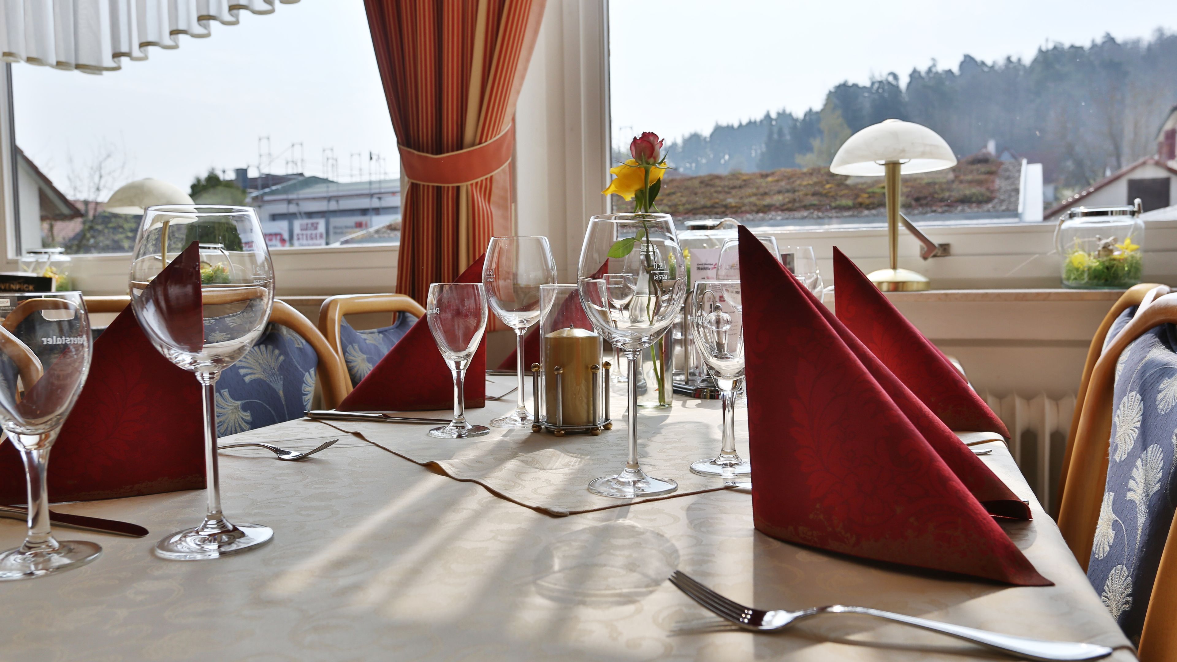 breakfast and dinner served, german cuisine