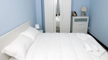 Apartment | 1 bedroom, desk, laptop workspace, iron/ironing board