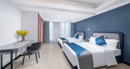 YOYO International Apartment
