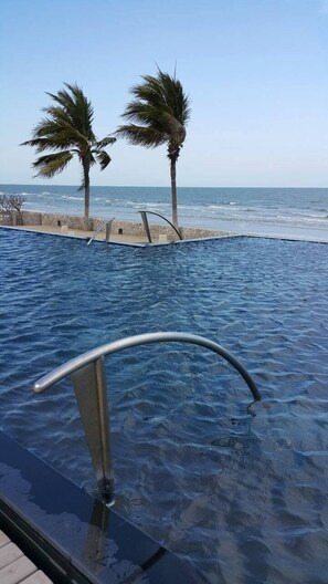 Outdoor pool - Teddy Bear Villa Hua Hin 1 (Cha-am)