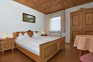 1 chambre, accĂšs Internet, draps fournis