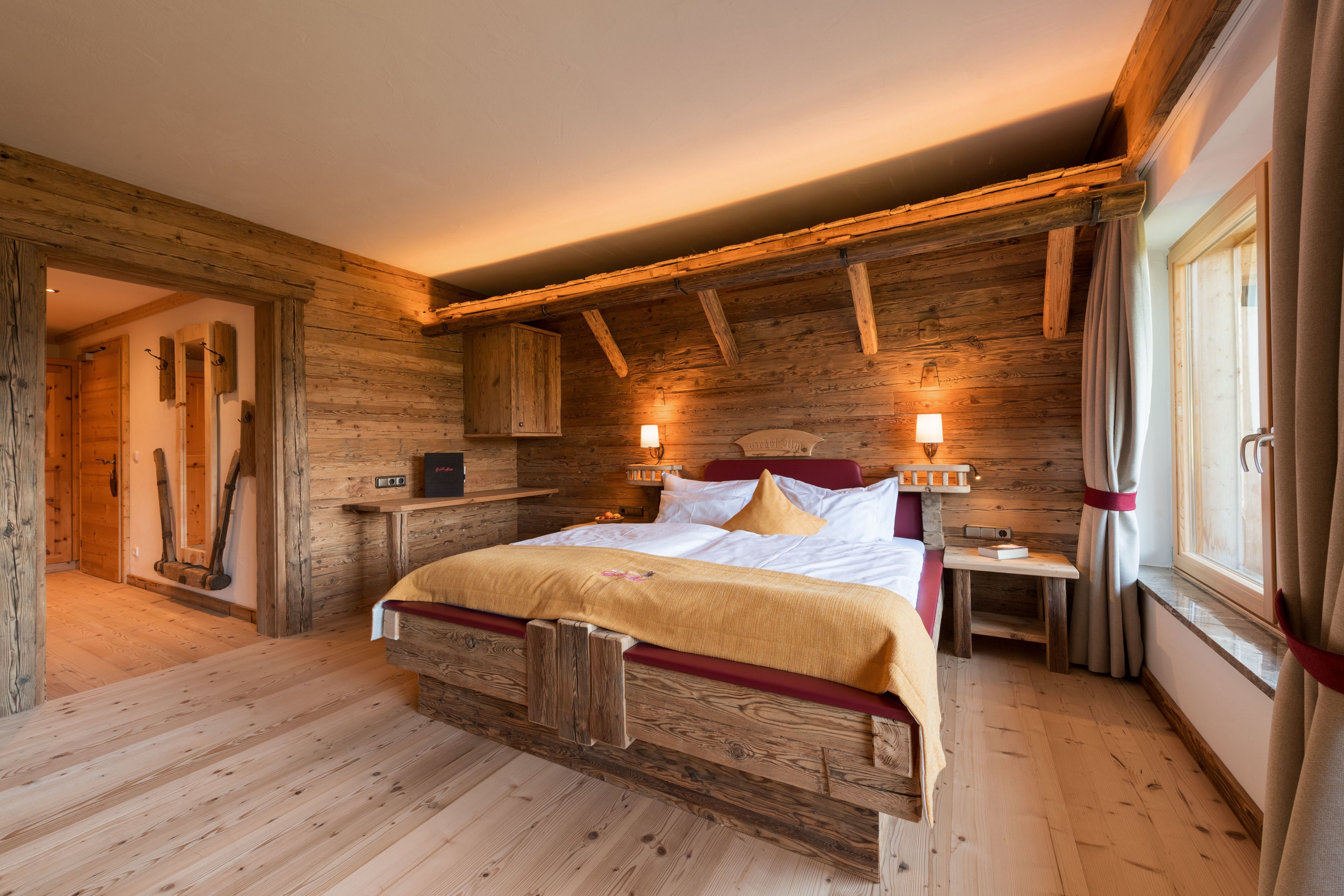 premium bedding, in-room safe, desk, blackout curtains