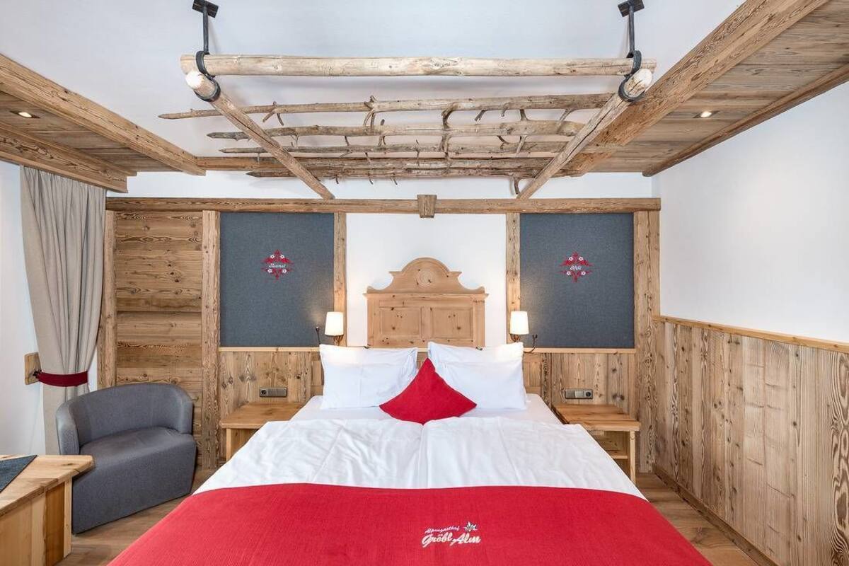 Double Room, Balcony (DZ Sued "Almblick") | Premium bedding, in-room safe, desk, blackout drapes