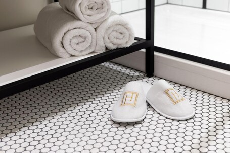 Arlo Chicago - Image 38