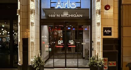 Arlo Chicago